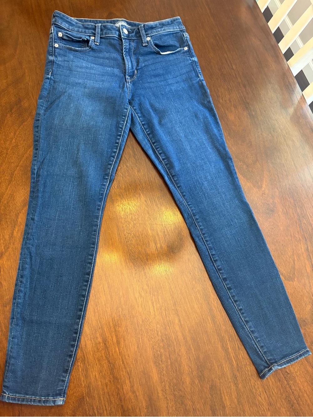 Gap Classic Women's Dark Blue Skinny Jeans